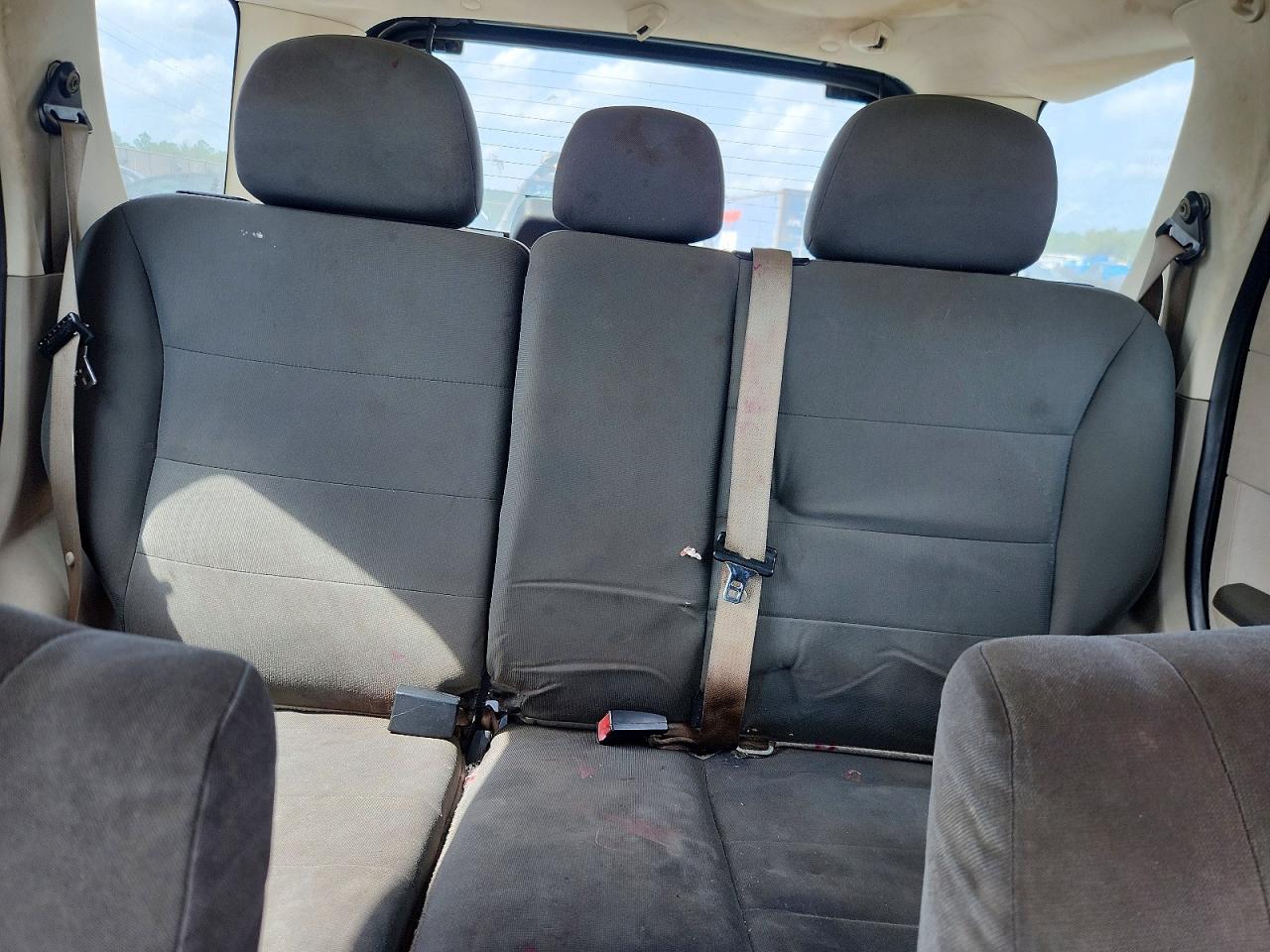 2011 FORD ESCAPE
