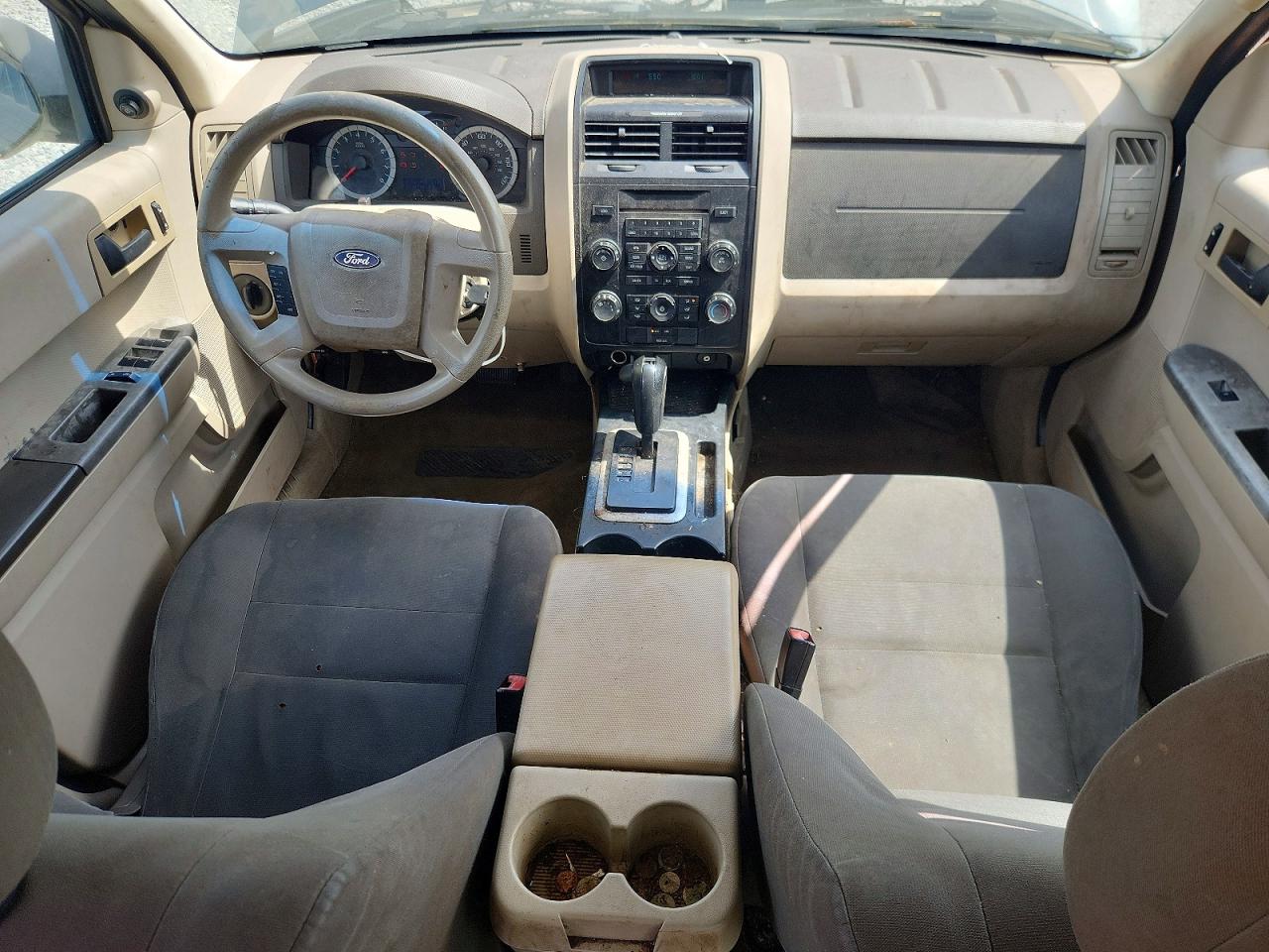 2011 FORD ESCAPE