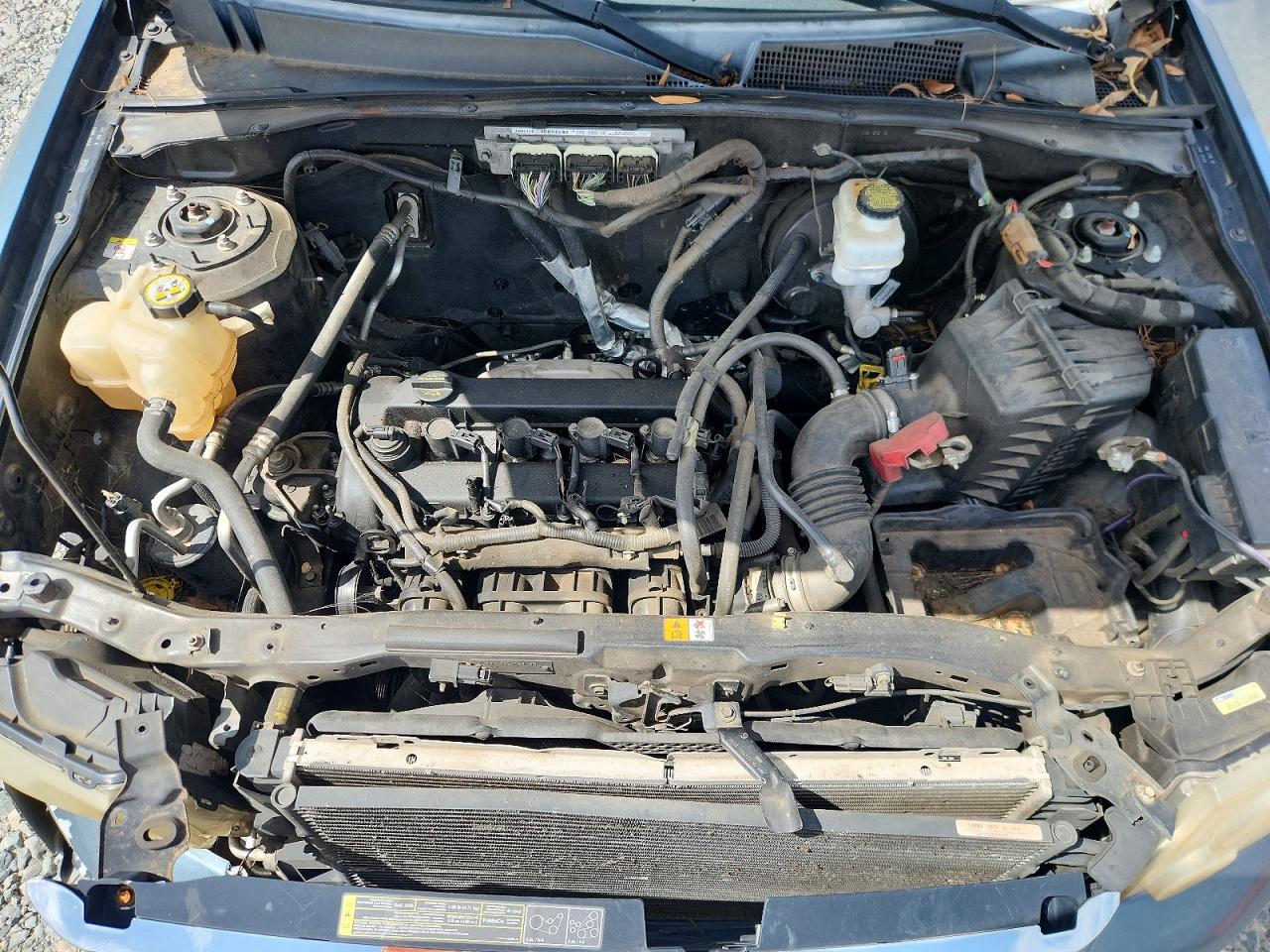 2011 FORD ESCAPE