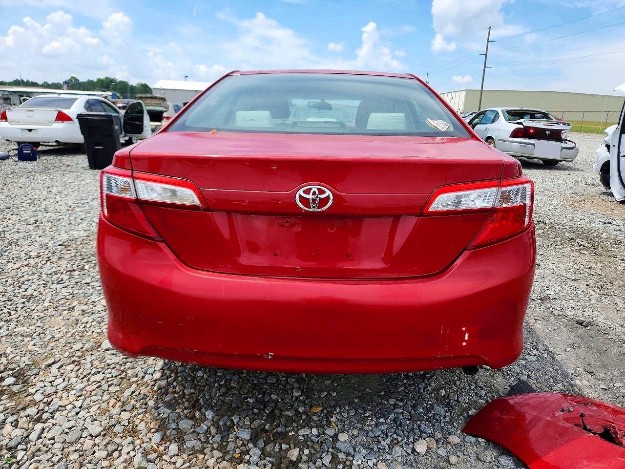 2012 TOYOTA CAMRY
