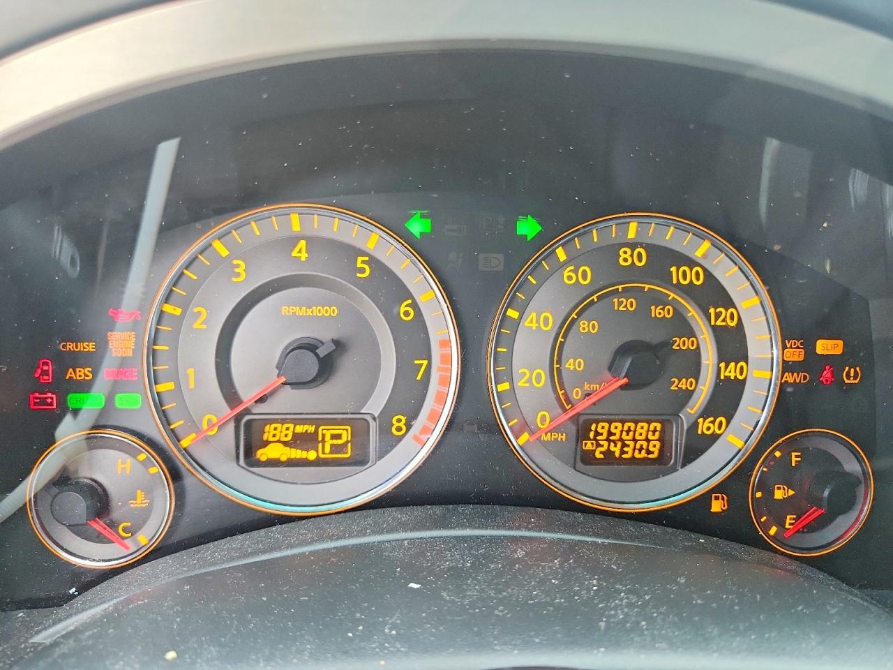 2008 INFINITI FX35 BASE