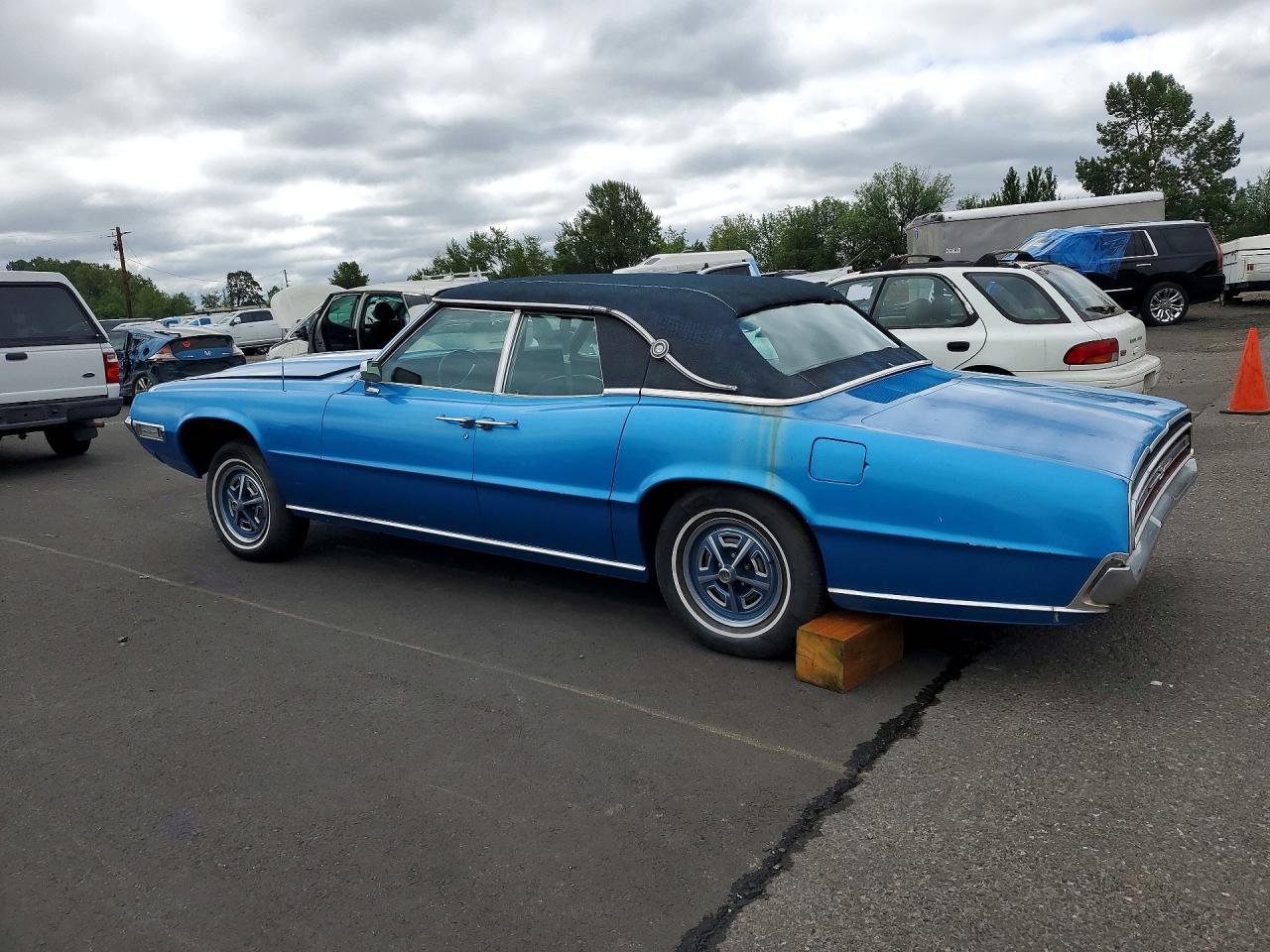 1968 FORD TBIRD