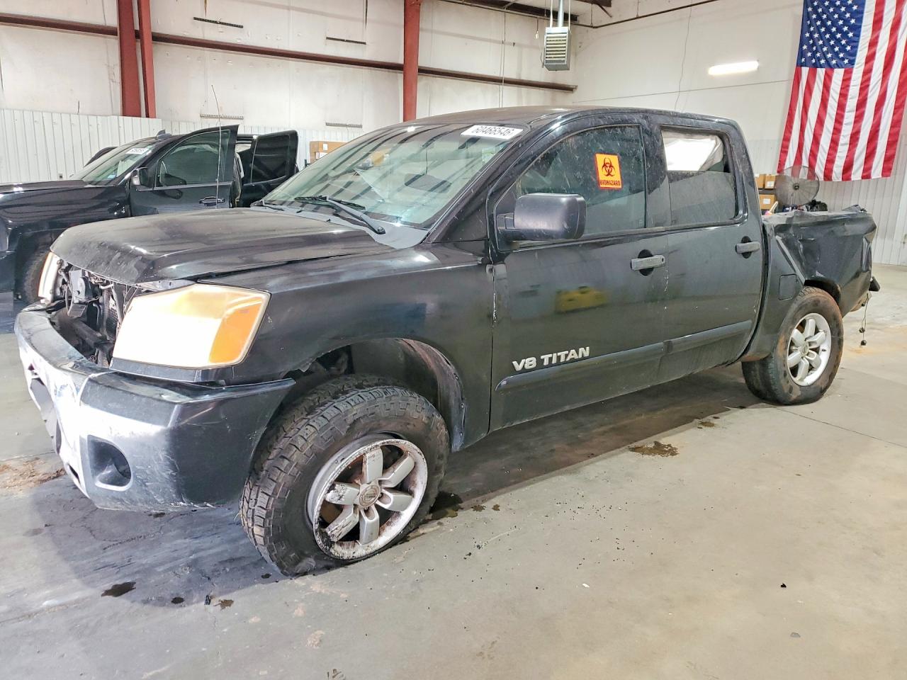 2011 NISSAN TITAN