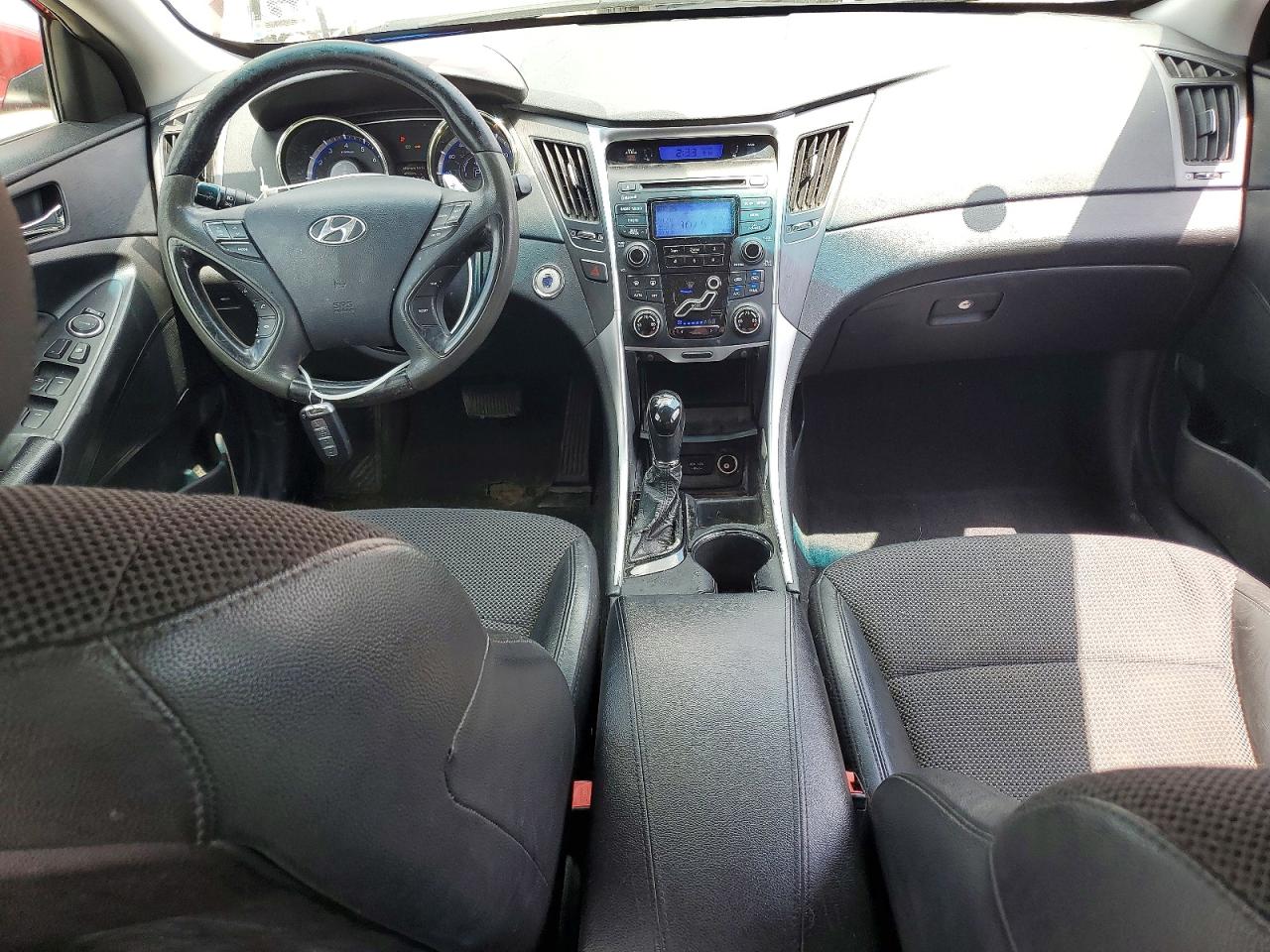 2012 HYUNDAI SONATA
