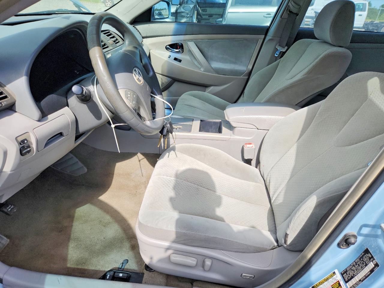 2009 TOYOTA CAMRY