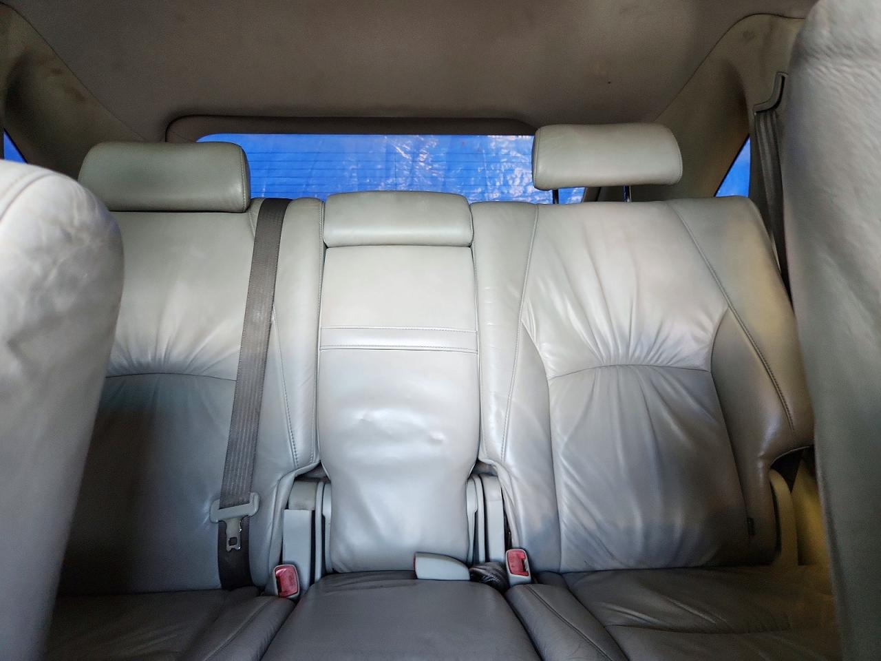 2004 LEXUS RX330