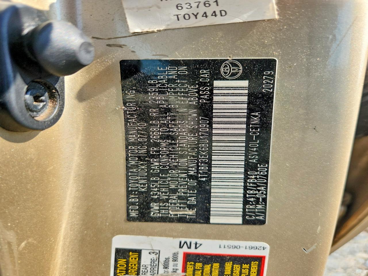 2011 TOYOTA CAMRY