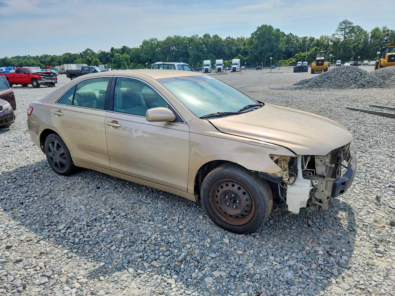 2011 TOYOTA CAMRY