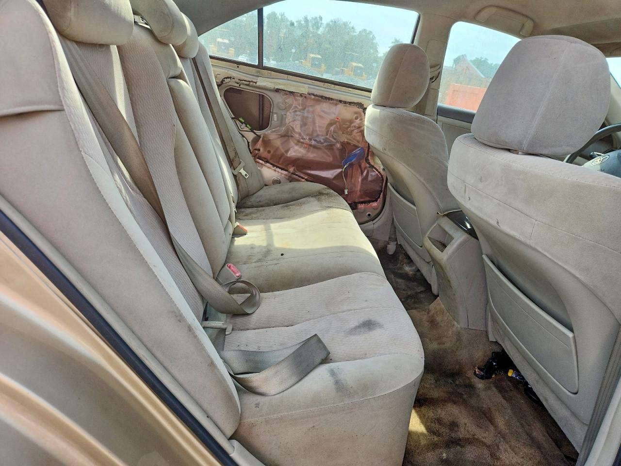 2011 TOYOTA CAMRY