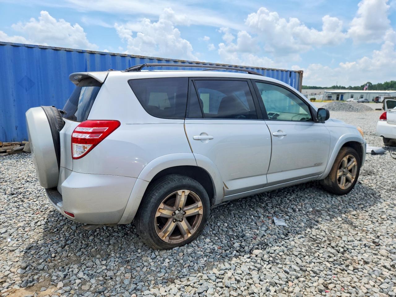 2009 TOYOTA RAV4