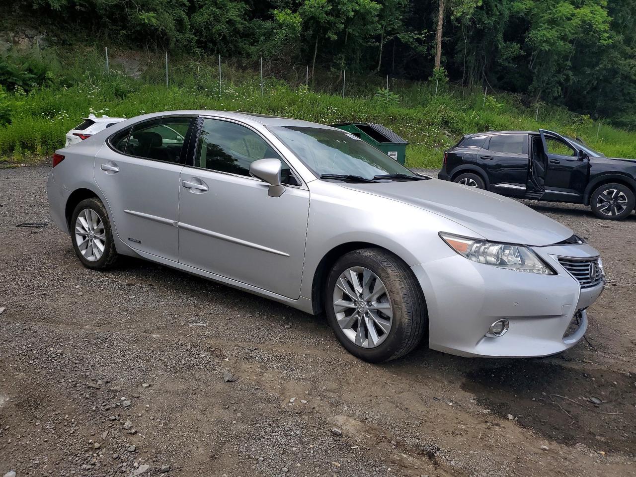 2014 LEXUS ES300
