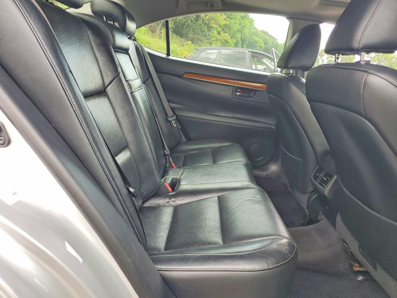 2014 LEXUS ES300