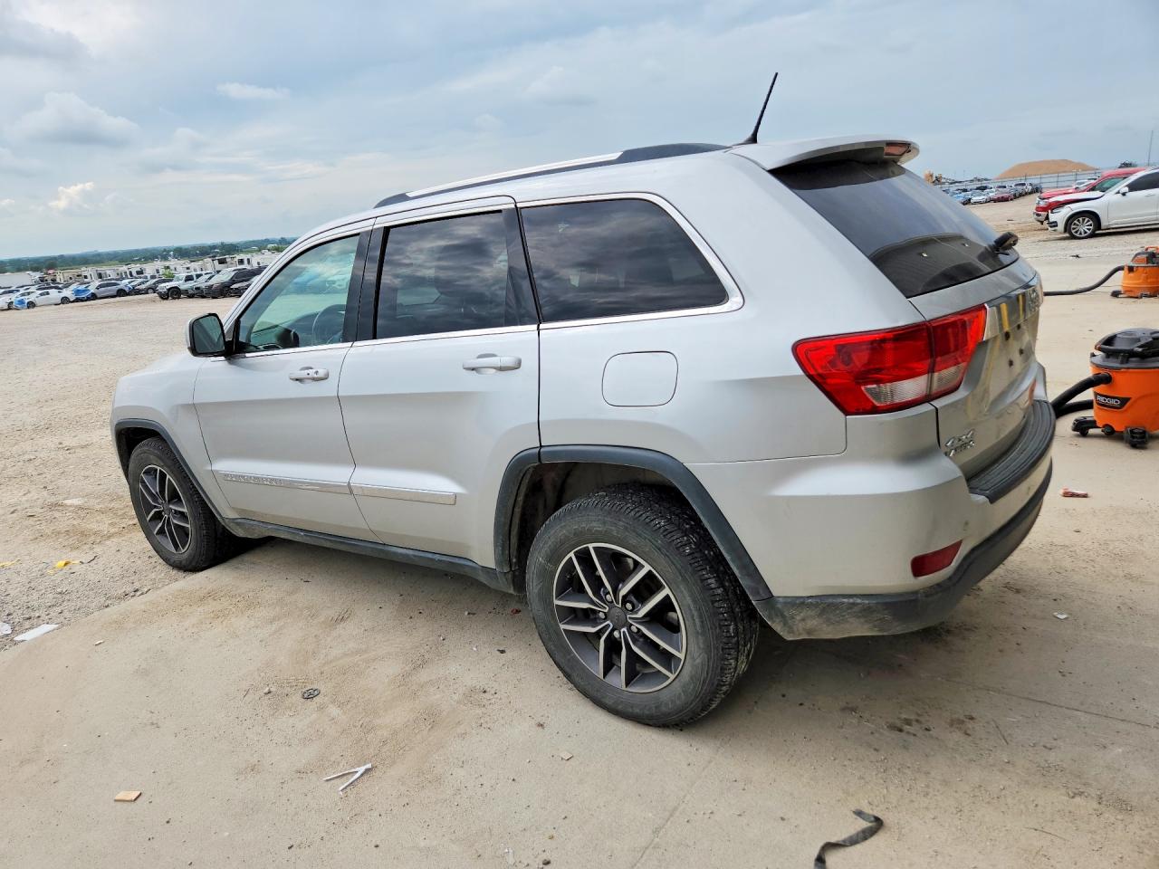 2013 JEEP CHEROKEE
