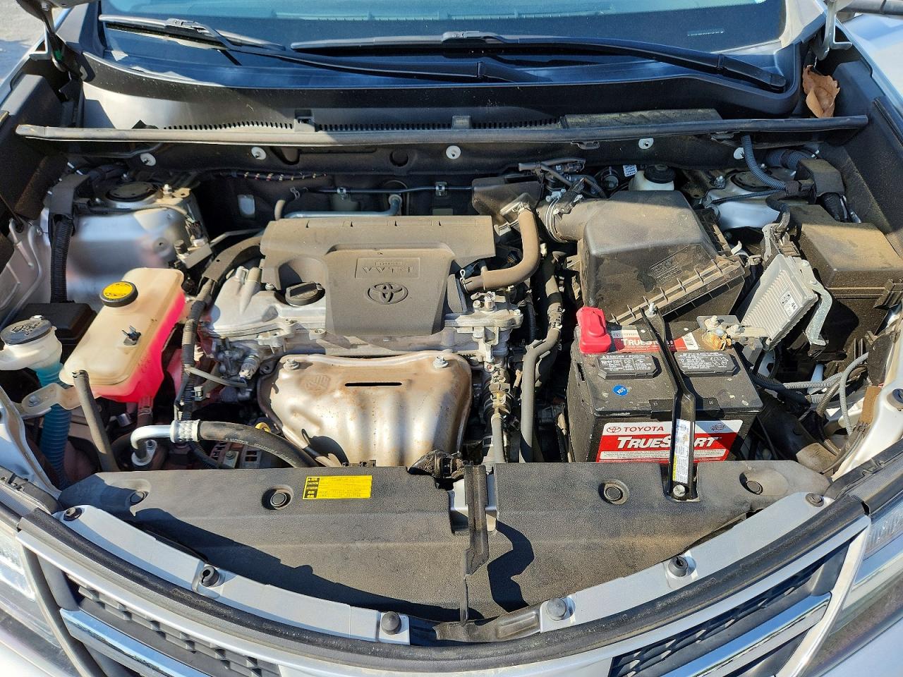2015 TOYOTA RAV4