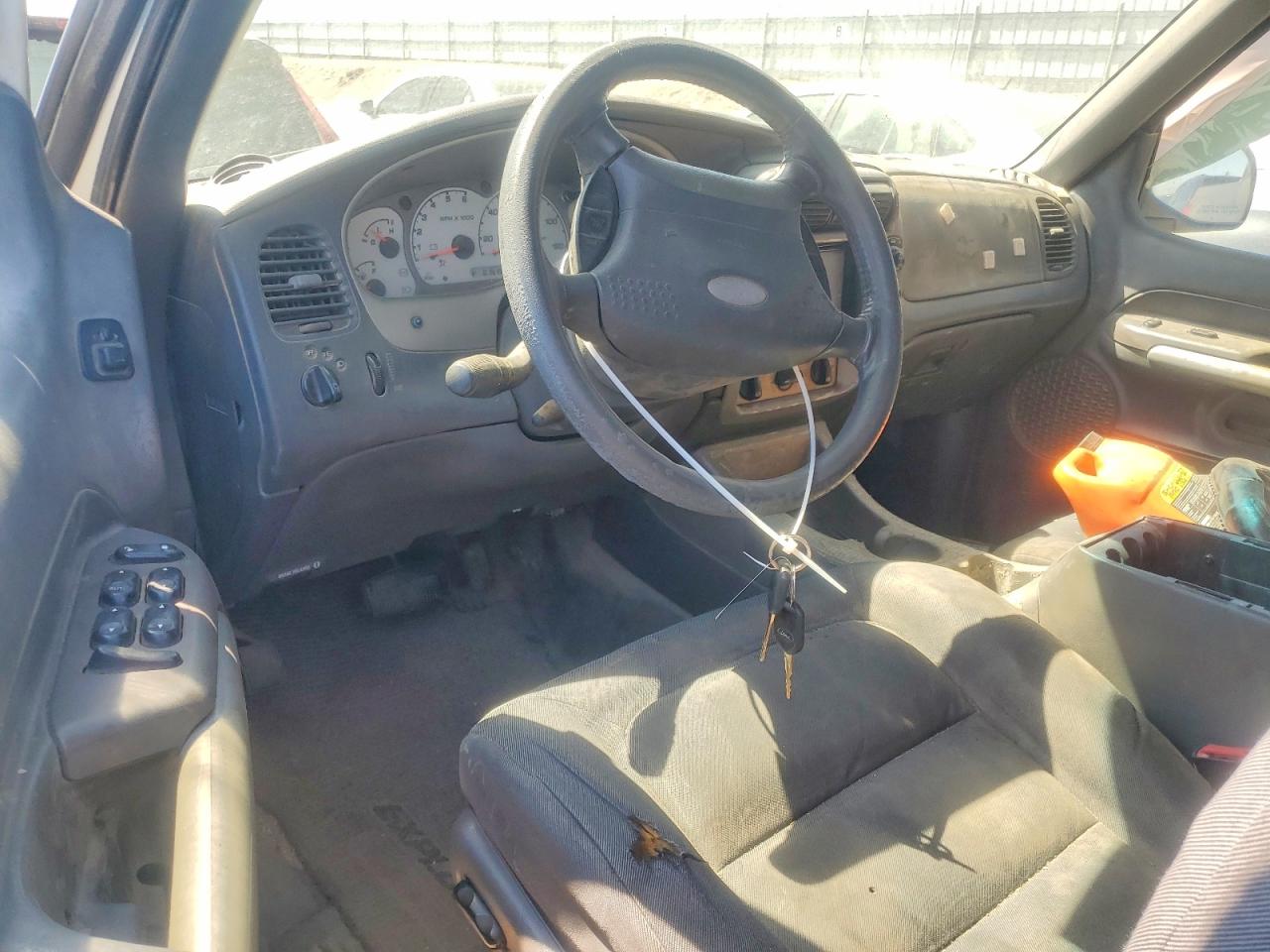 2002 FORD EXPLORER