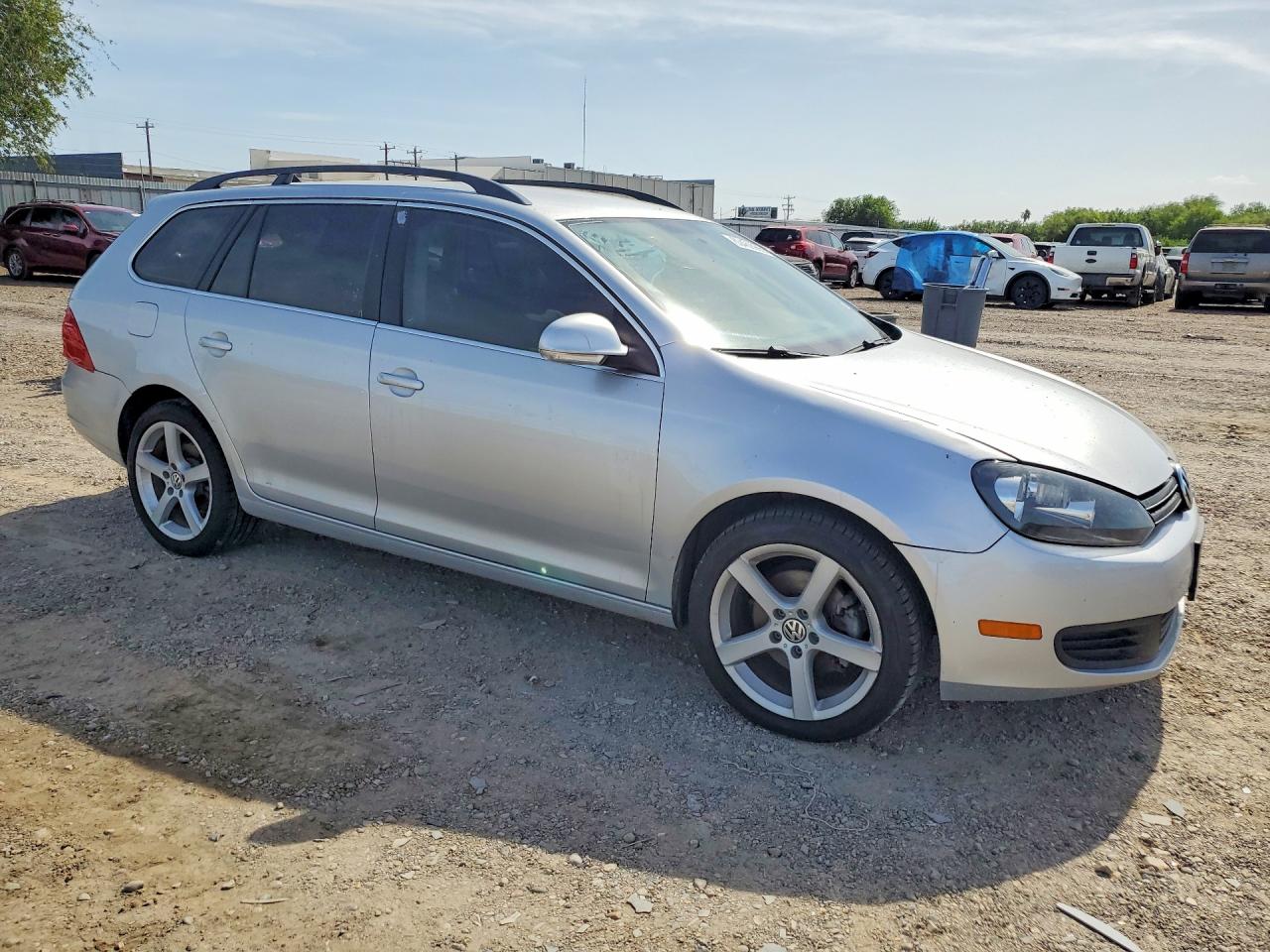 2010 VOLKSWAGEN JETTA