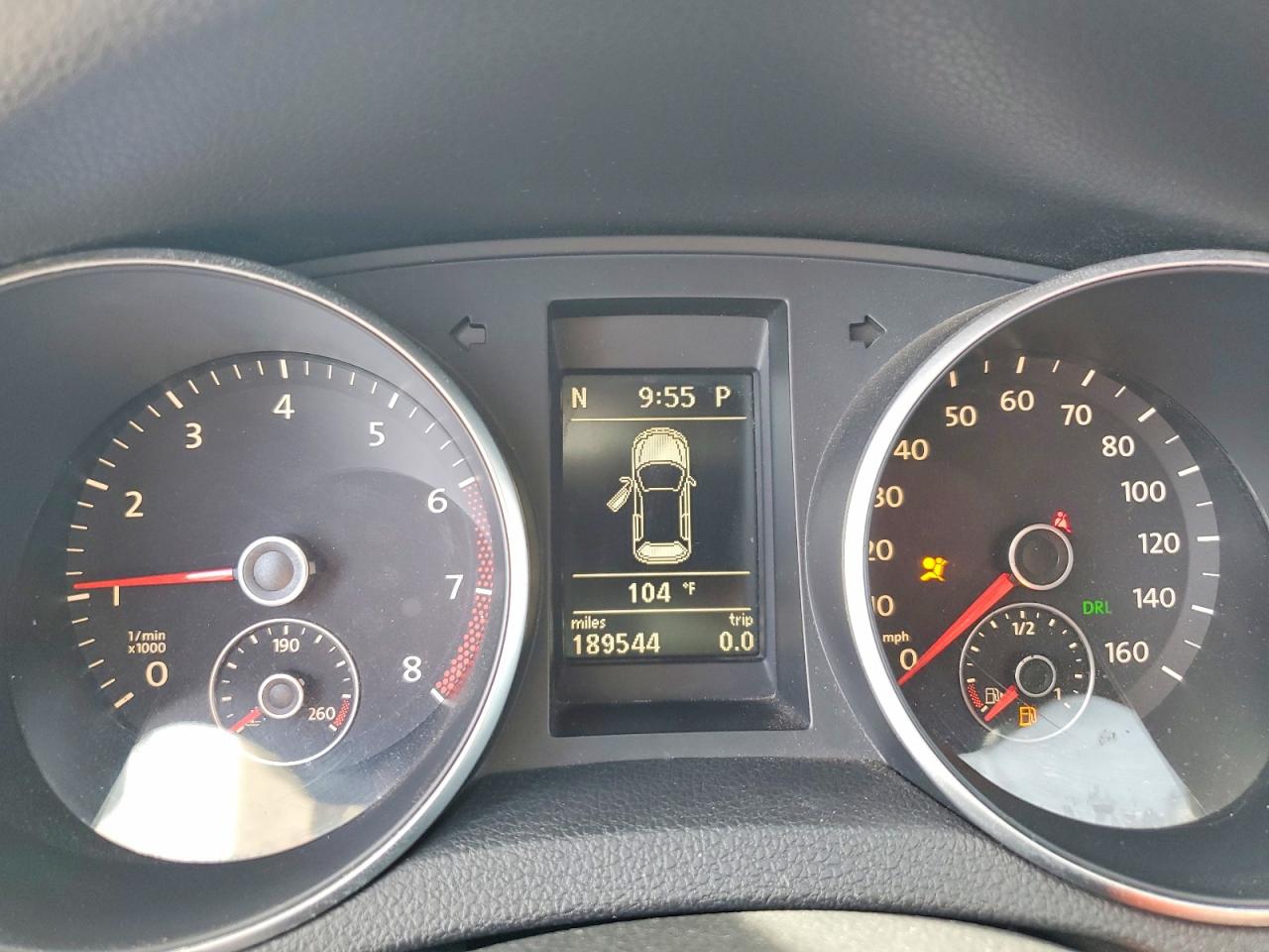 2010 VOLKSWAGEN JETTA