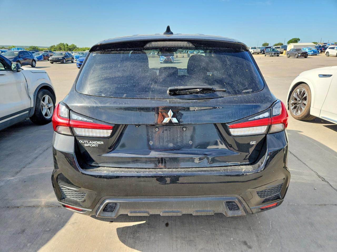 2020 MITSUBISHI OUTLANDER