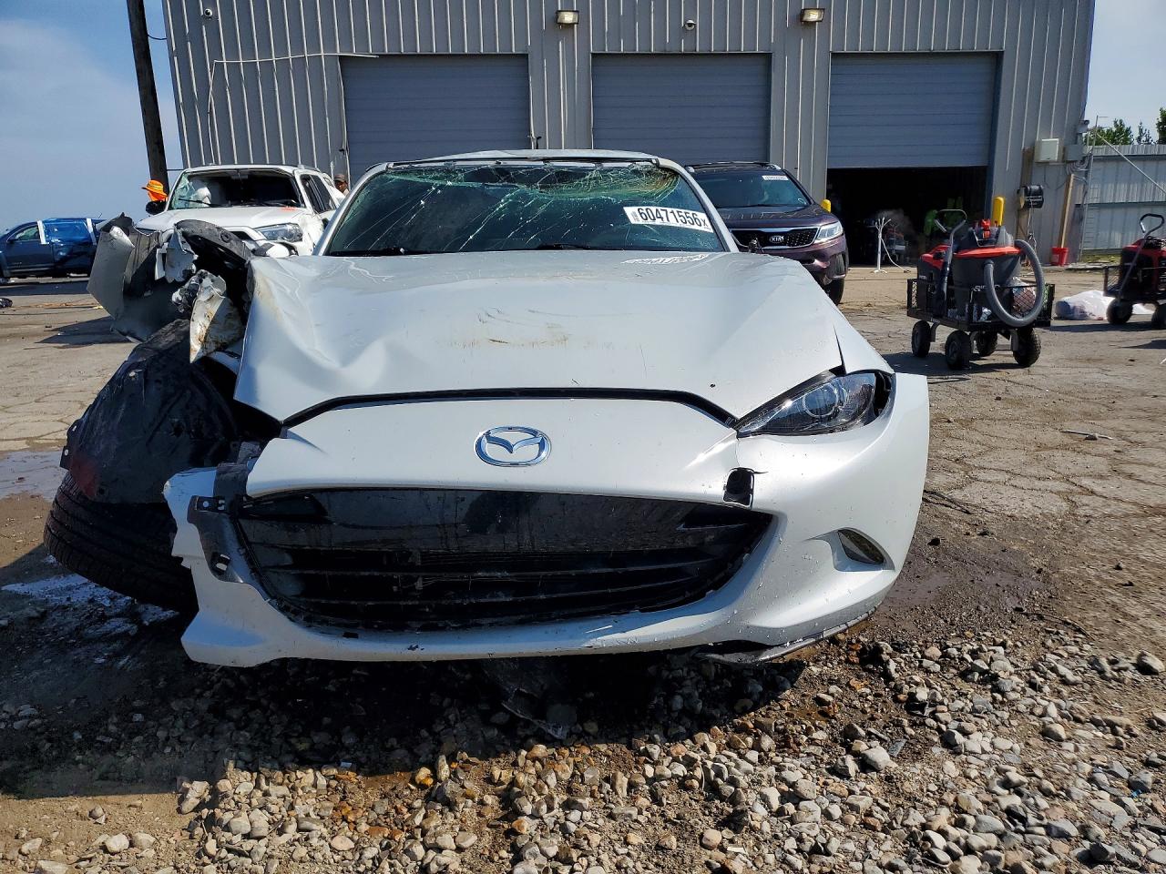 2017 MAZDA MX5