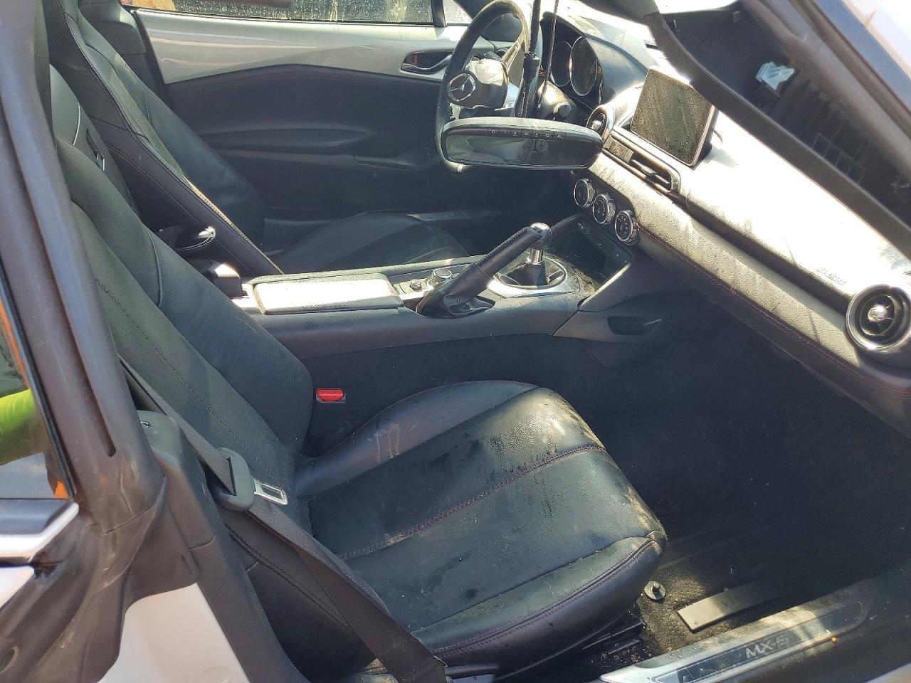 2017 MAZDA MX5