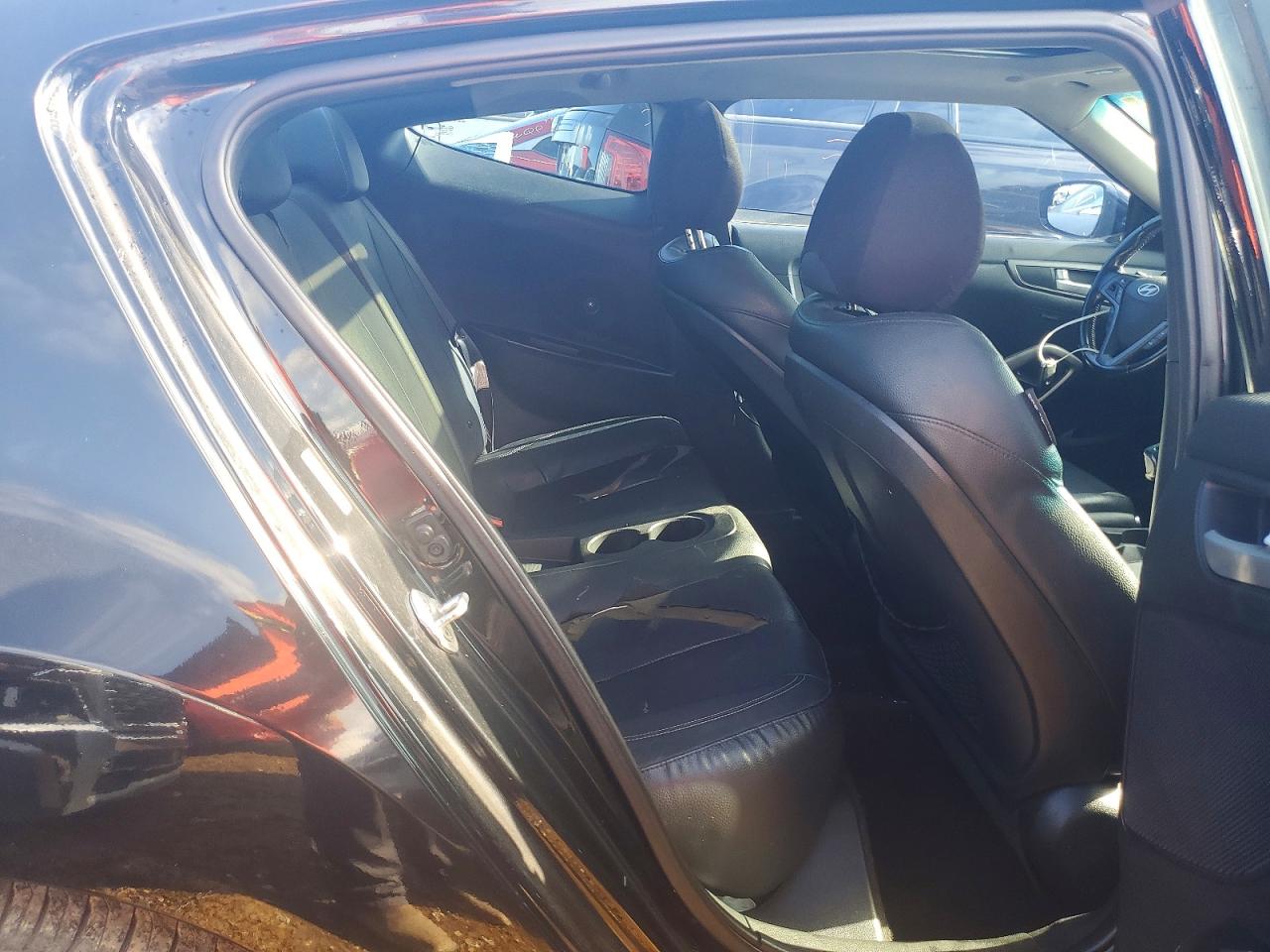 2015 HYUNDAI VELOSTER