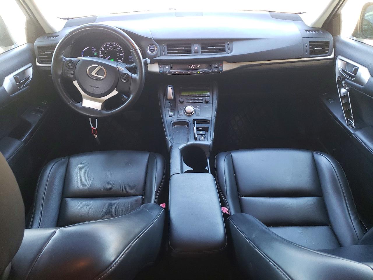 2015 LEXUS CT 200