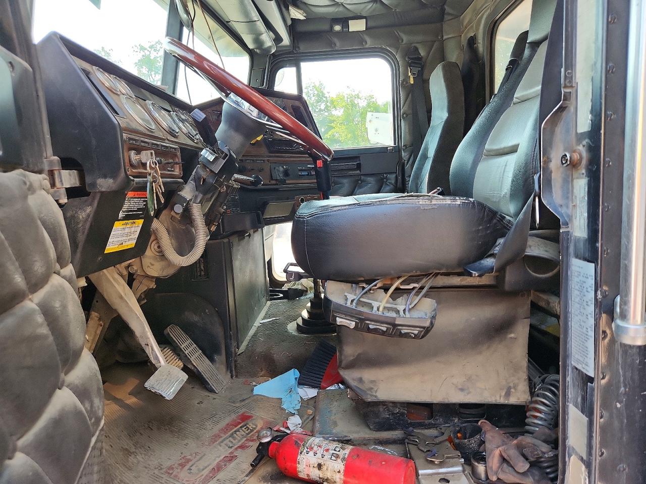 2005 FREIGHTLINER ALL OTHER