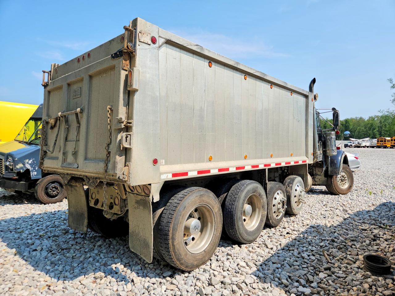 2005 FREIGHTLINER ALL OTHER