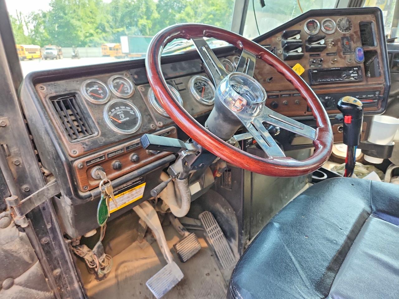 2005 FREIGHTLINER ALL OTHER