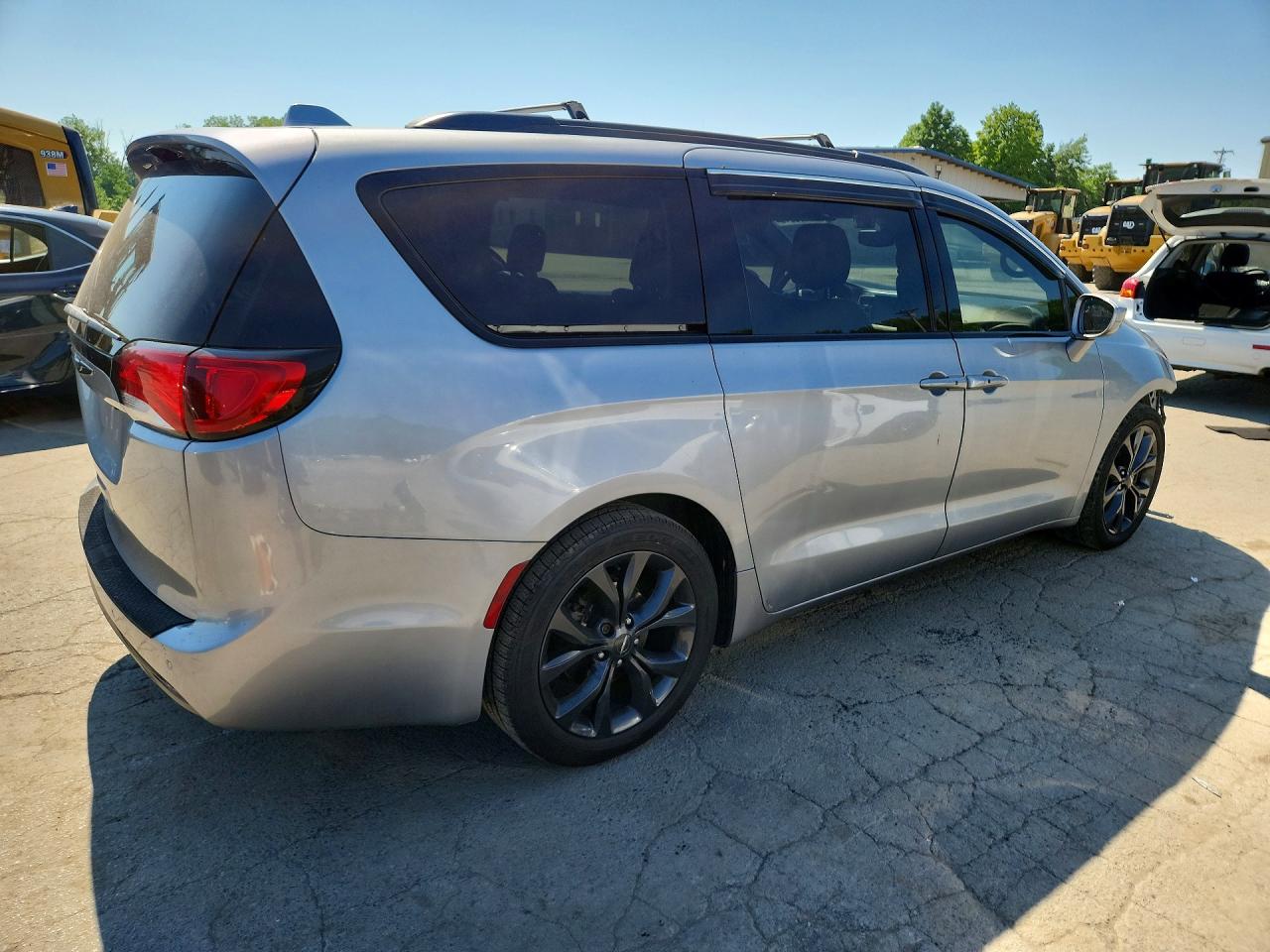 2018 CHRYSLER PACIFICA
