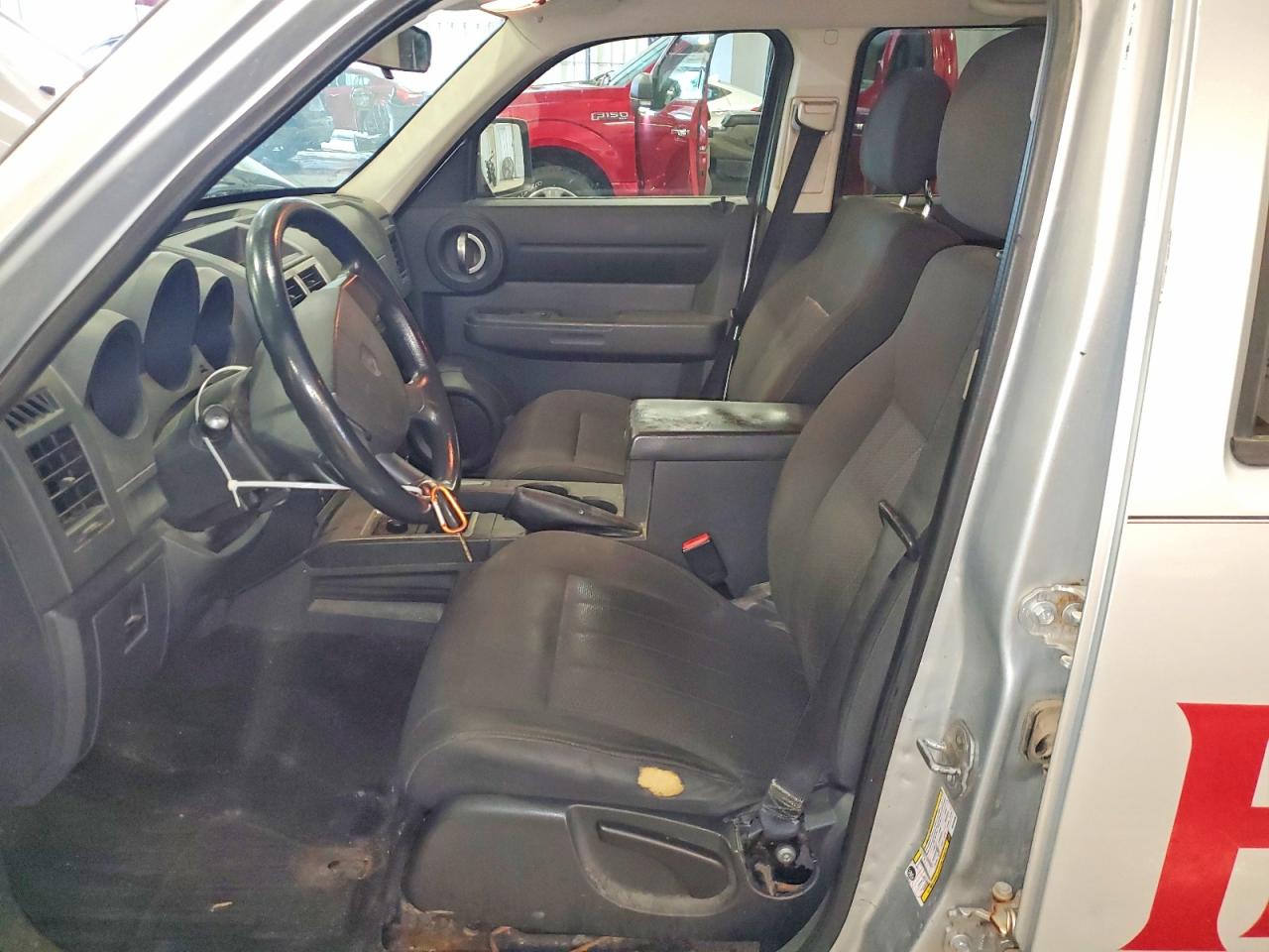 2011 DODGE NITRO