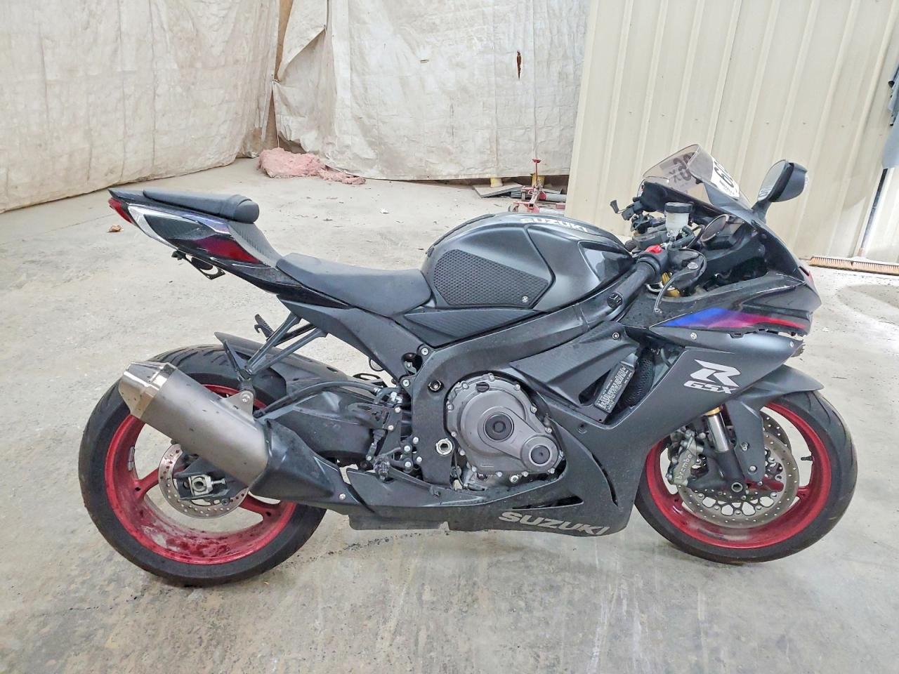 2026 SUZUKI GSXR750