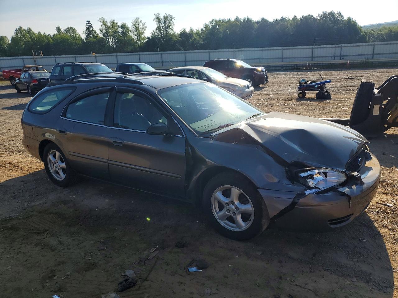 2004 FORD TAURUS