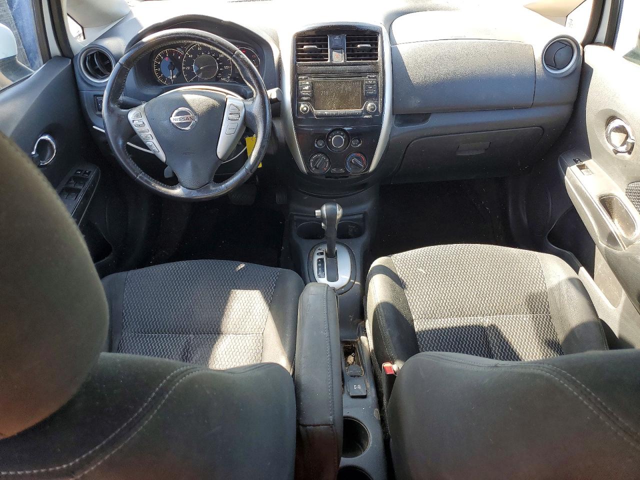 2016 NISSAN VERSA