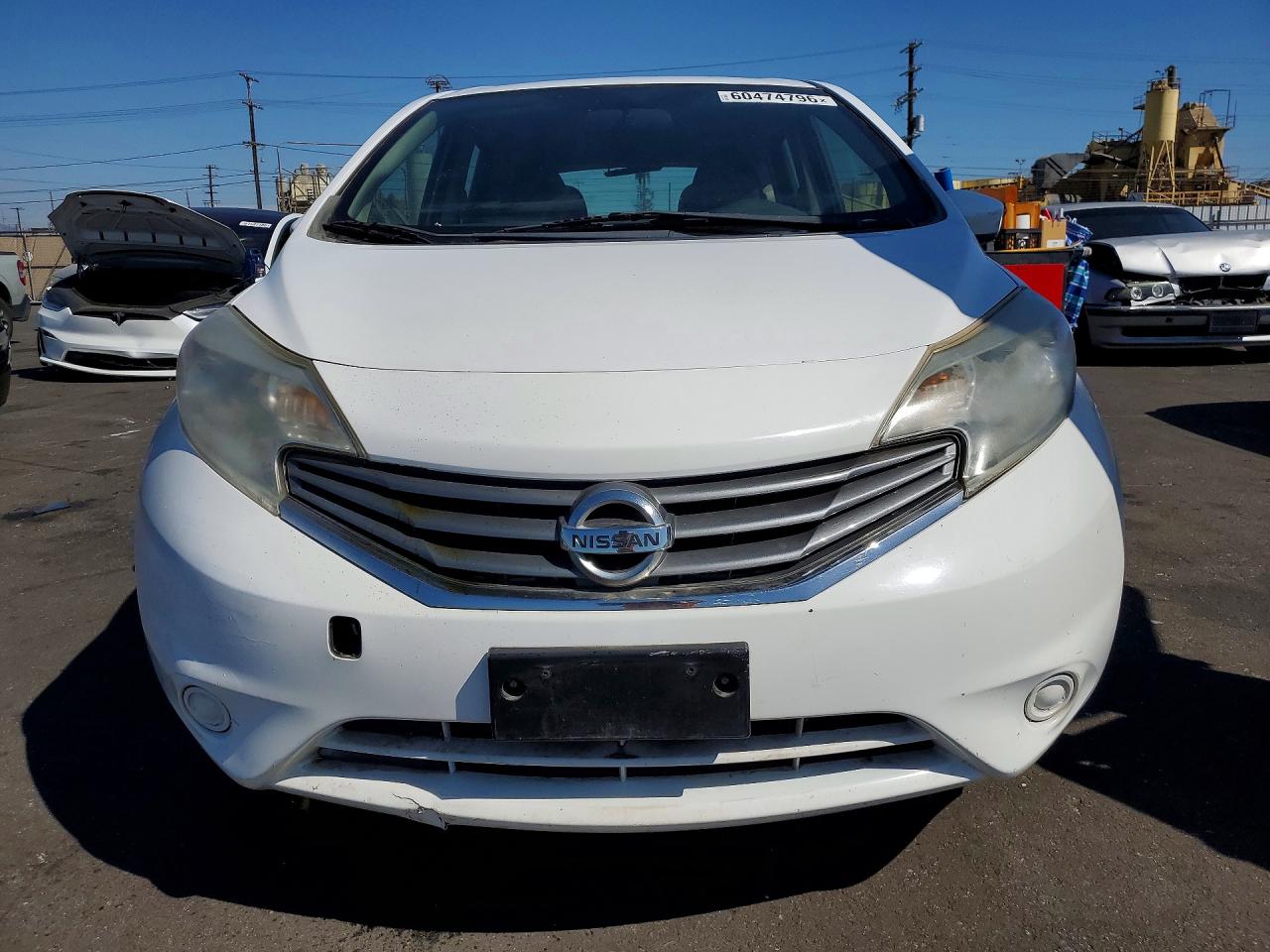 2016 NISSAN VERSA