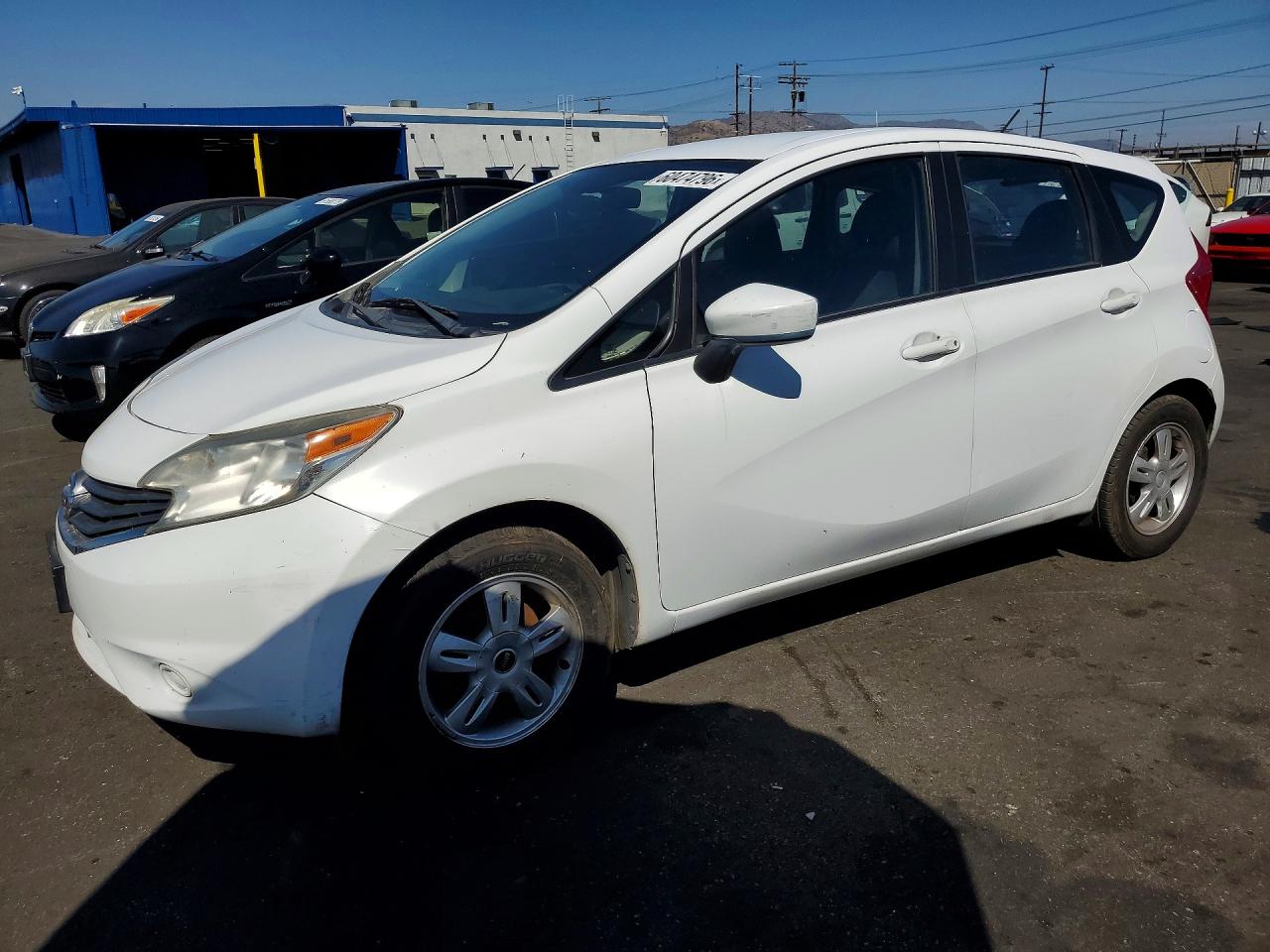 2016 NISSAN VERSA