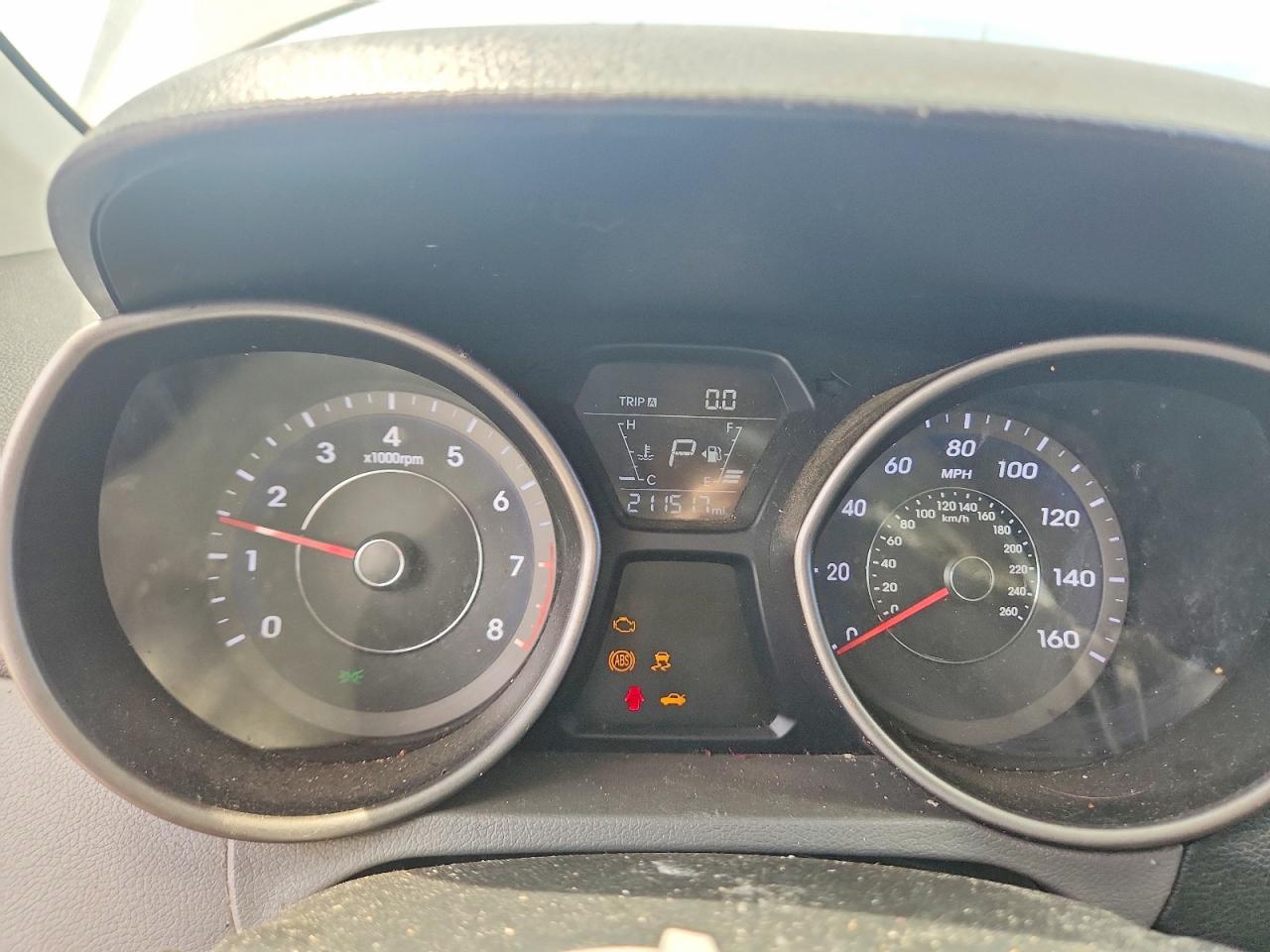 2014 HYUNDAI ELANTRA