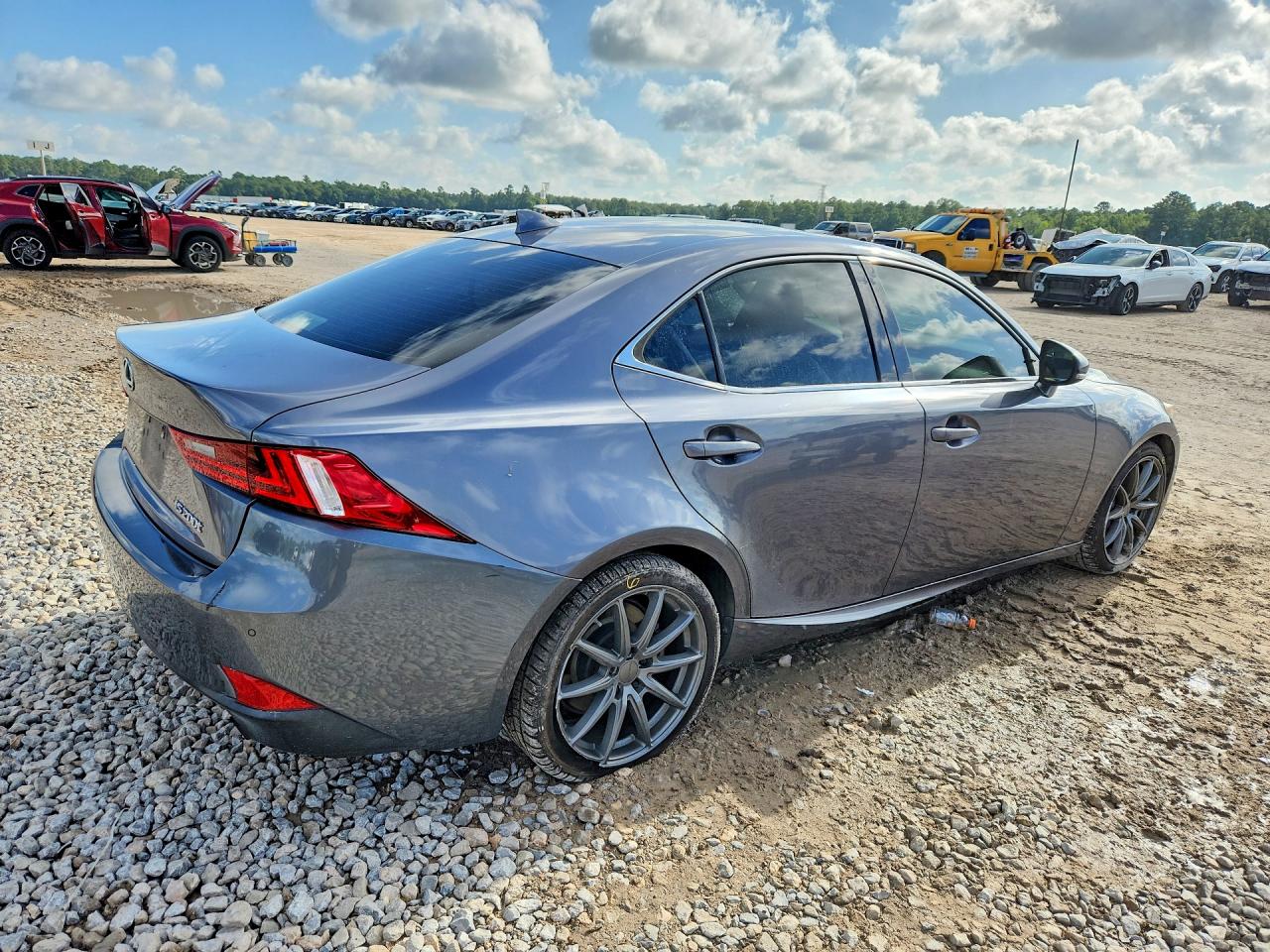 2016 LEXUS IS
