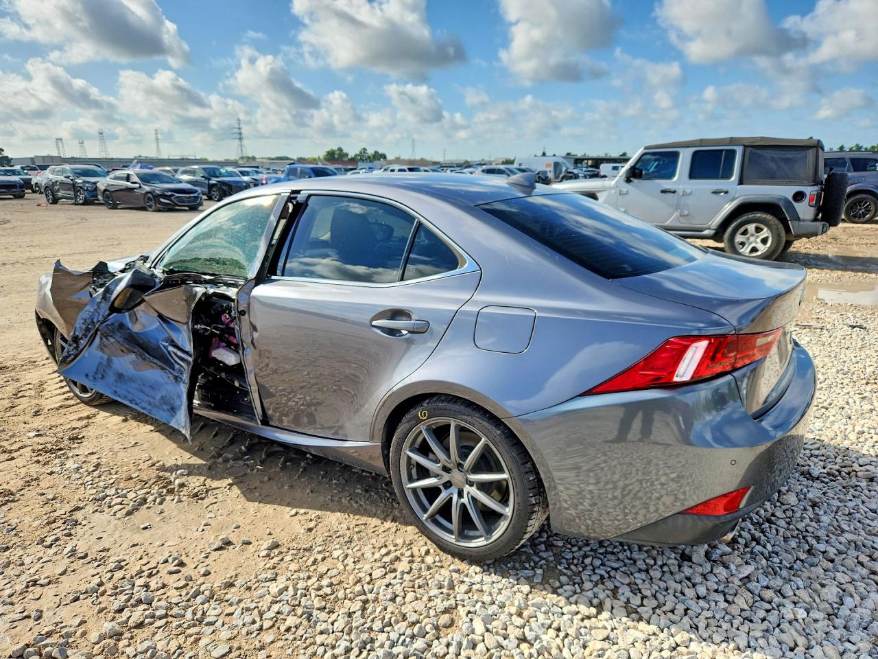 2016 LEXUS IS
