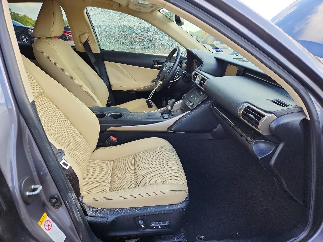 2016 LEXUS IS