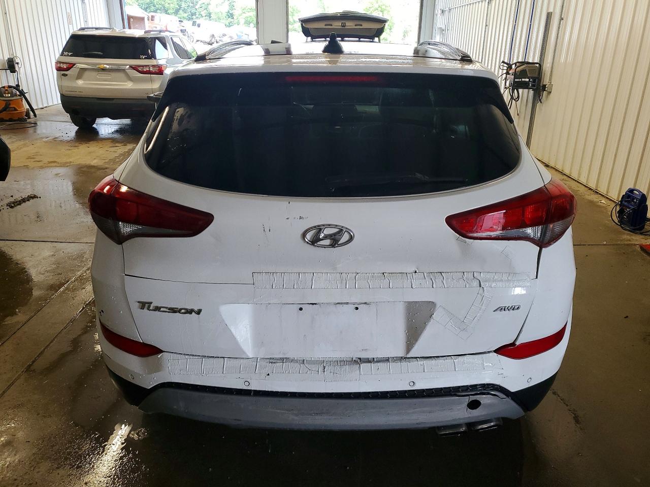 2018 HYUNDAI TUCSON