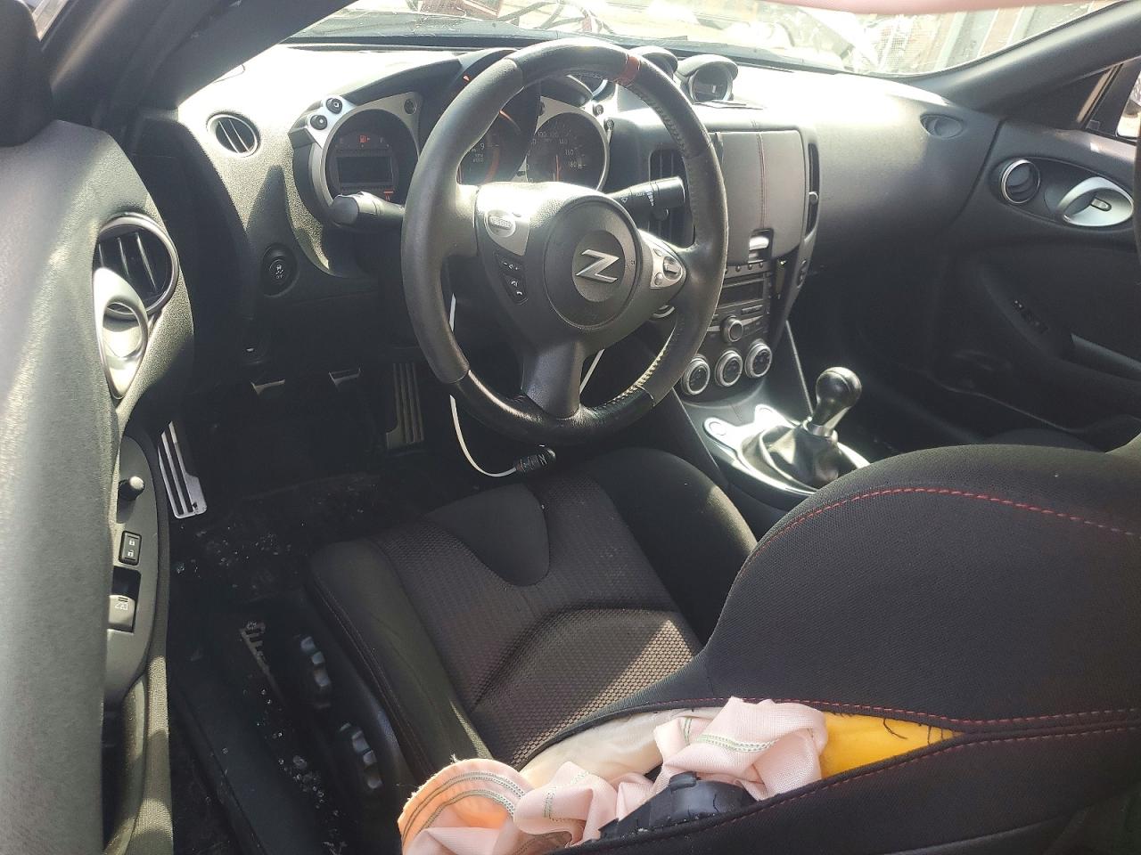 2014 NISSAN 370Z