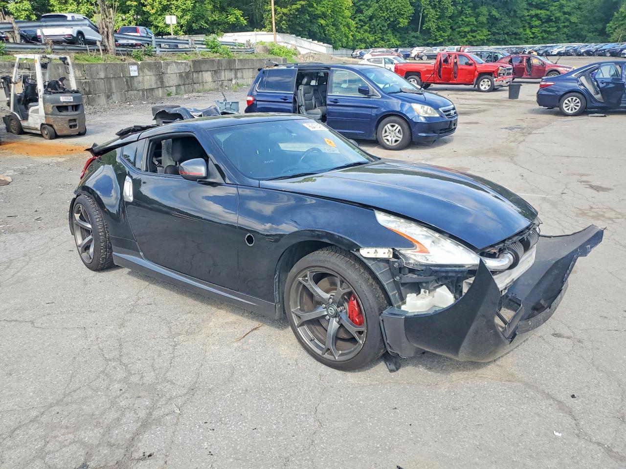 2014 NISSAN 370Z