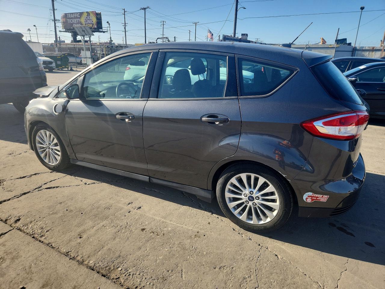 2017 FORD CMAX