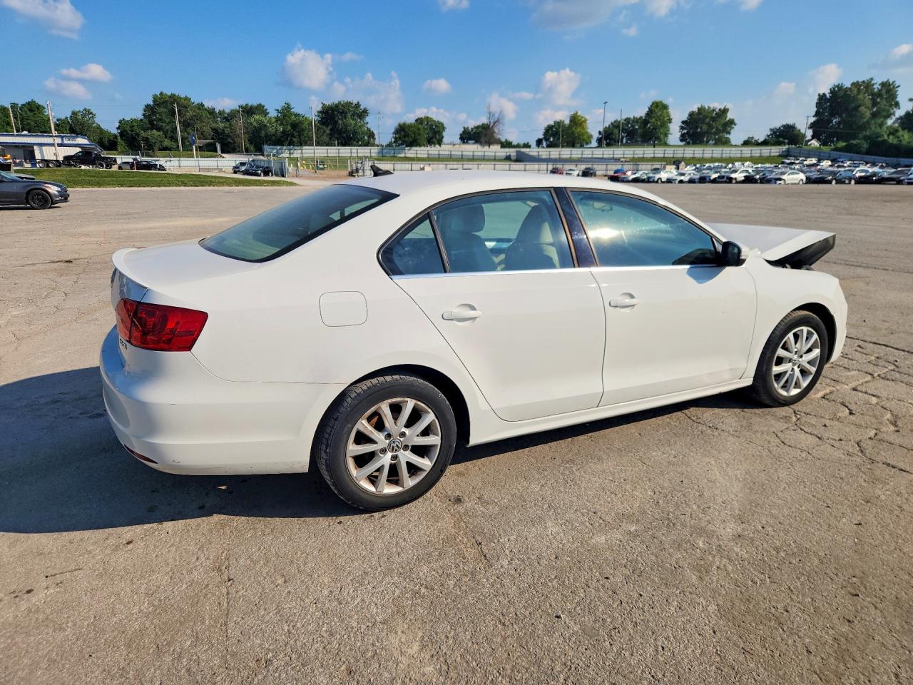 2013 VOLKSWAGEN JETTA