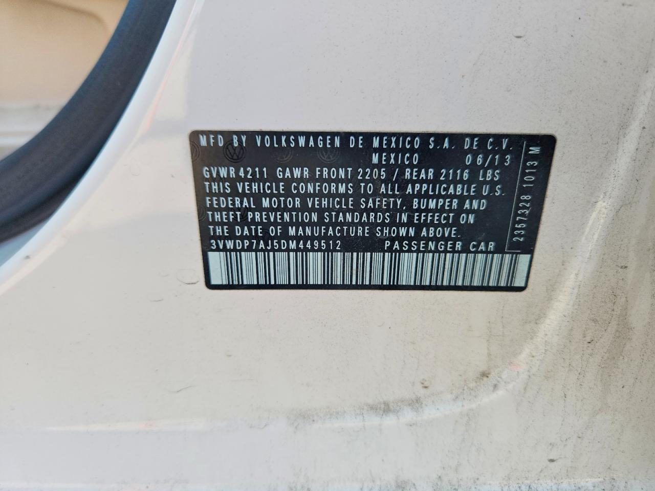 2013 VOLKSWAGEN JETTA