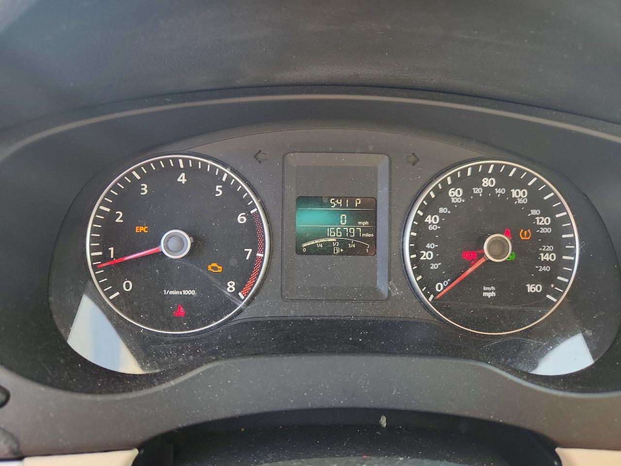 2013 VOLKSWAGEN JETTA