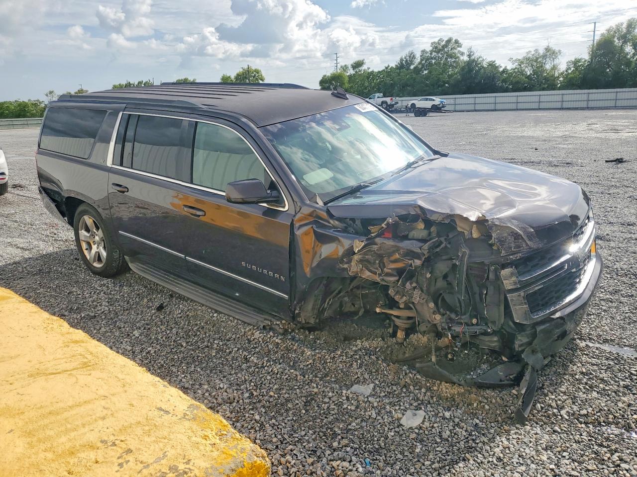 2015 CHEVROLET SUBURBAN