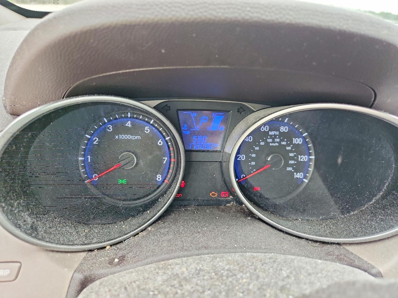 2010 HYUNDAI TUCSON