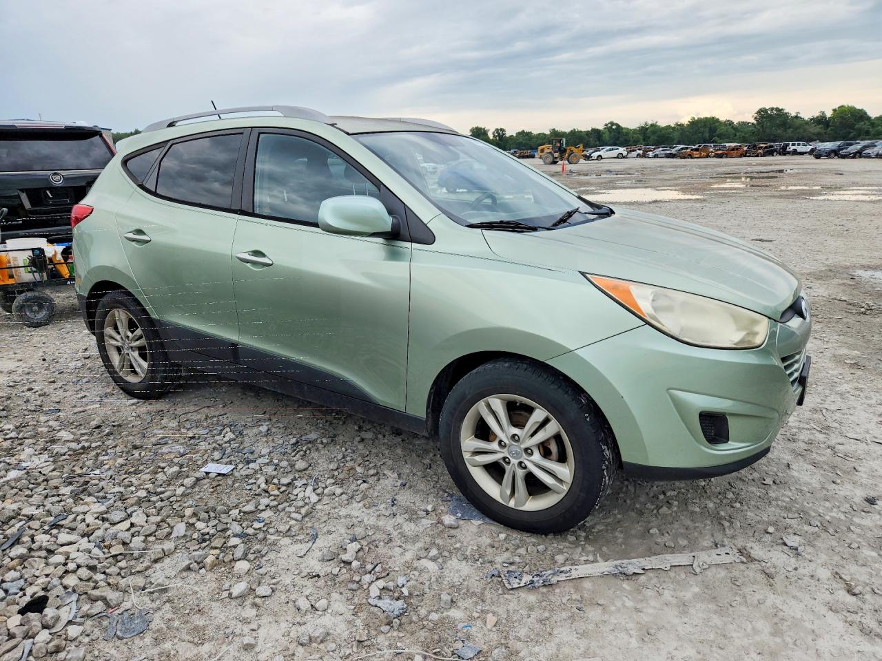 2010 HYUNDAI TUCSON